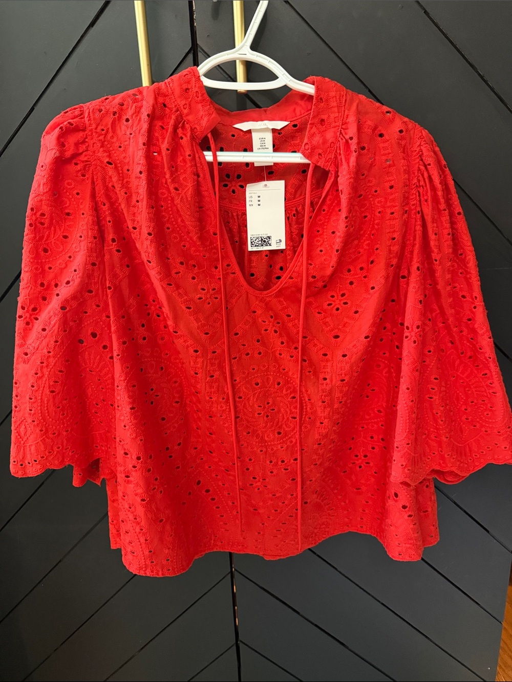 NWT H&M Red Eyelet Tie-Front Blouse